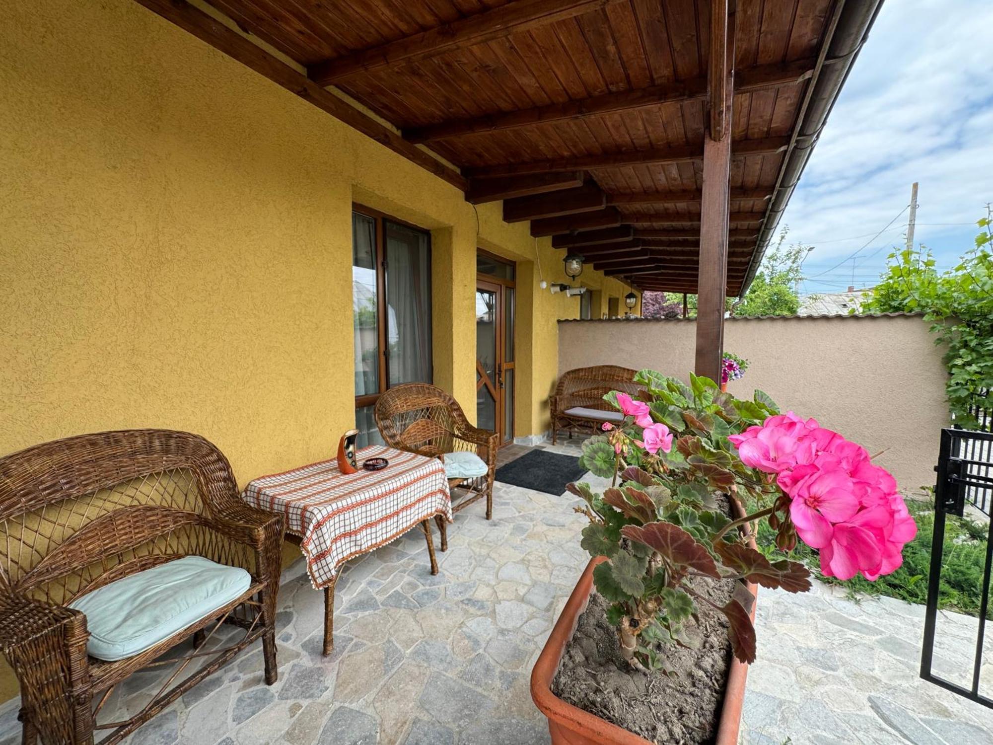 Hotel Casa Smarald Turda Noua Zewnętrze zdjęcie